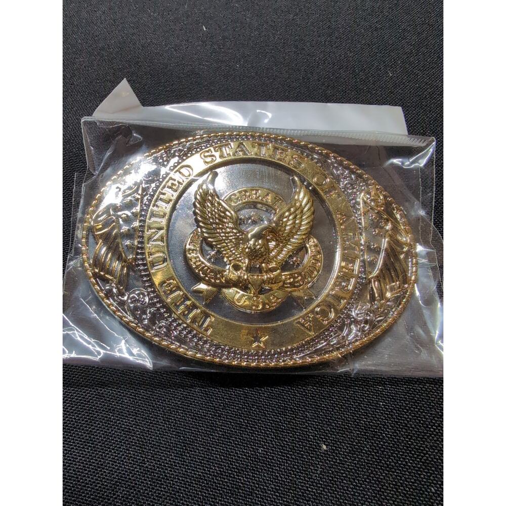 United States of America belt buckle. New in package. Heavy